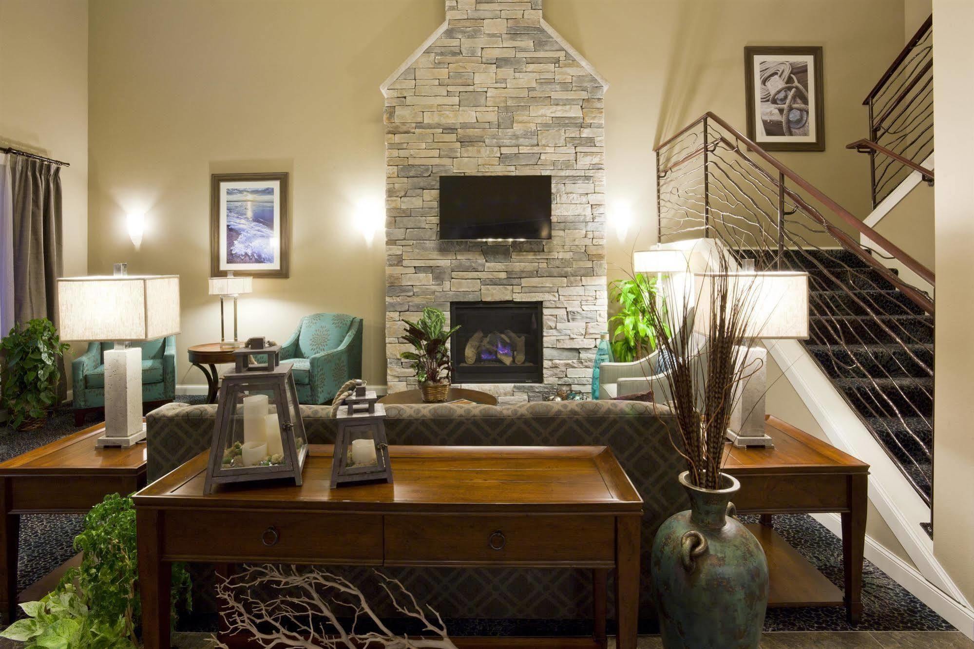 Grandstay Hotel & Suites - Glenwood エクステリア 写真